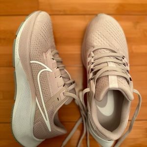 Nike Pegasus 38 Women’s Pink